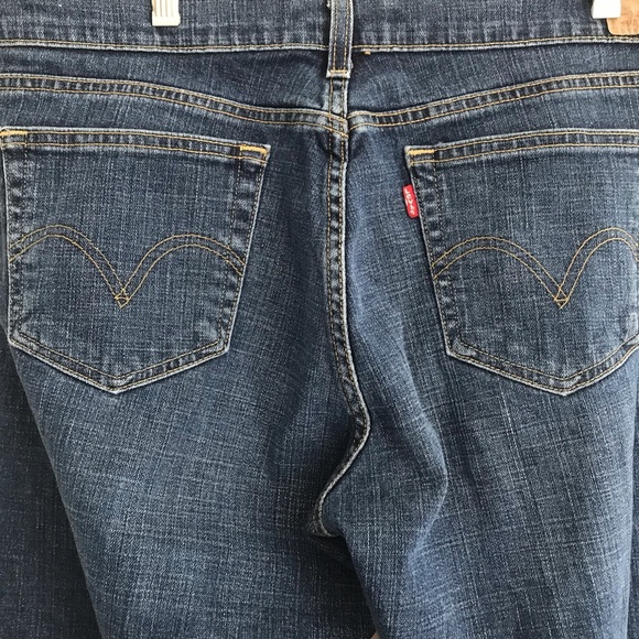 Levi Bootcut Jeans - Picture 9 of 9